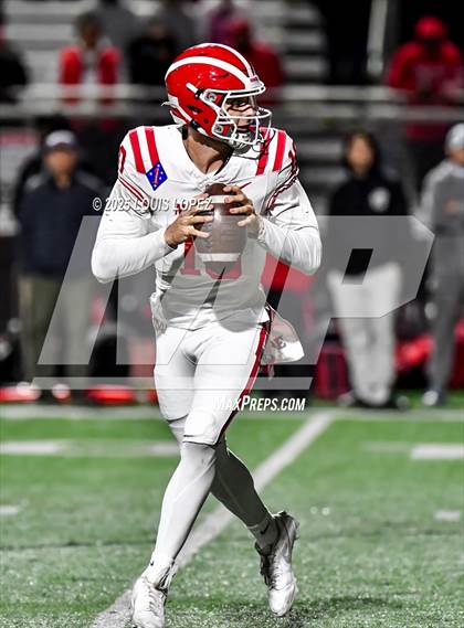 Thumbnail 1 in Mater Dei @ Centennial (CIF SS D1 Semifinal) photogallery.