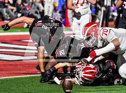 Thumbnail 2 in Mater Dei @ Centennial (CIF SS D1 Semifinal) photogallery.