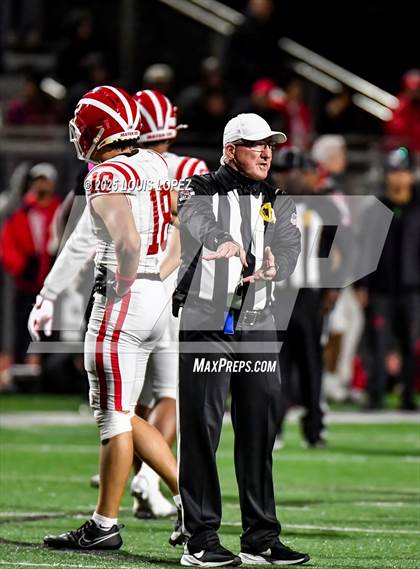 Thumbnail 2 in Mater Dei @ Centennial (CIF SS D1 Semifinal) photogallery.