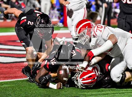 Thumbnail 3 in Mater Dei @ Centennial (CIF SS D1 Semifinal) photogallery.