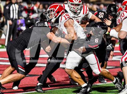 Thumbnail 3 in Mater Dei @ Centennial (CIF SS D1 Semifinal) photogallery.