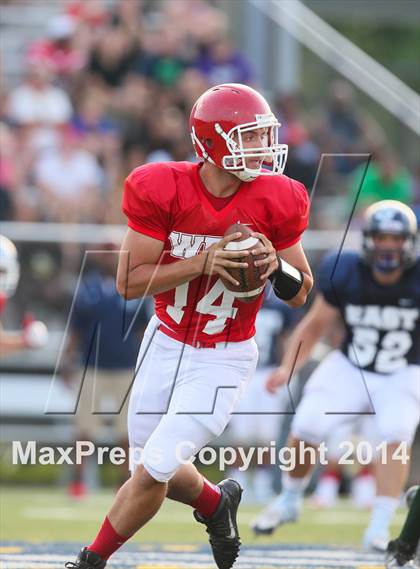 Thumbnail 3 in The Sunshine Classic (East vs. West) photogallery.