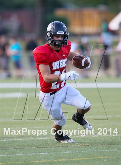 Thumbnail 2 in The Sunshine Classic (East vs. West) photogallery.