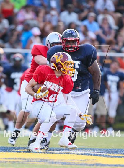 Thumbnail 1 in The Sunshine Classic (East vs. West) photogallery.