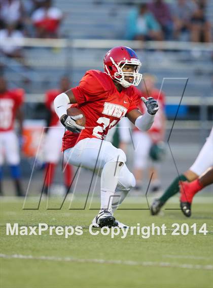 Thumbnail 1 in The Sunshine Classic (East vs. West) photogallery.