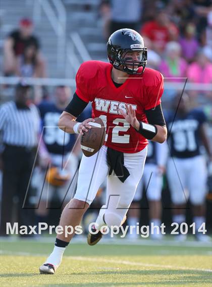 Thumbnail 1 in The Sunshine Classic (East vs. West) photogallery.