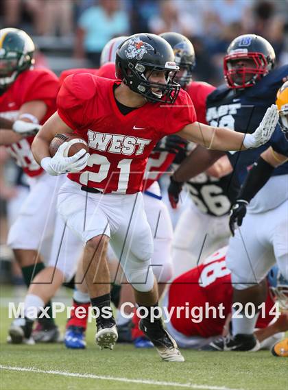 Thumbnail 2 in The Sunshine Classic (East vs. West) photogallery.