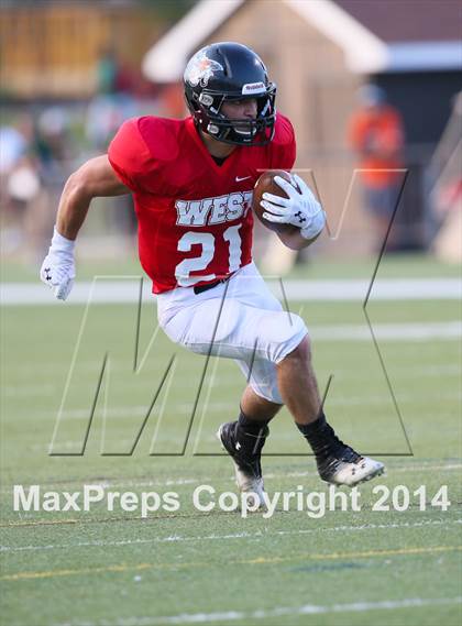 Thumbnail 1 in The Sunshine Classic (East vs. West) photogallery.