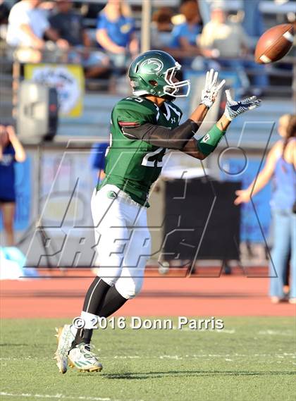 Thumbnail 1 in Bonita vs. San Dimas (Rivalry Game Smudge Pot) photogallery.