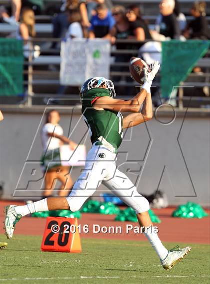 Thumbnail 3 in Bonita vs. San Dimas (Rivalry Game Smudge Pot) photogallery.
