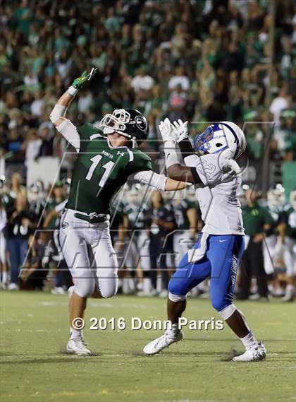 Thumbnail 1 in Bonita vs. San Dimas (Rivalry Game Smudge Pot) photogallery.