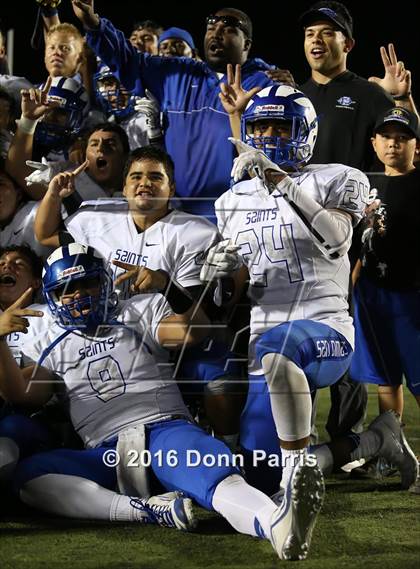Thumbnail 1 in Bonita vs. San Dimas (Rivalry Game Smudge Pot) photogallery.