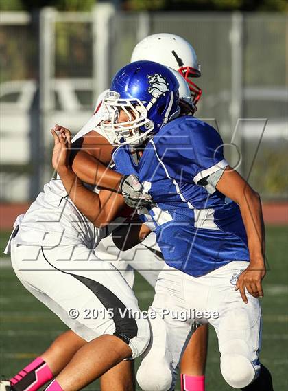 Thumbnail 1 in Pasadena @ Burbank photogallery.
