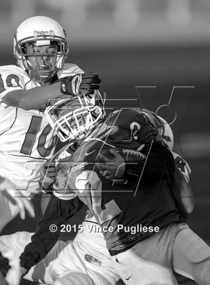 Thumbnail 3 in Pasadena @ Burbank photogallery.