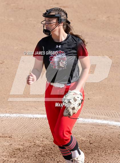 Thumbnail 2 in Elizabeth Forward vs. Hampton (WPIAL 4A Final) photogallery.