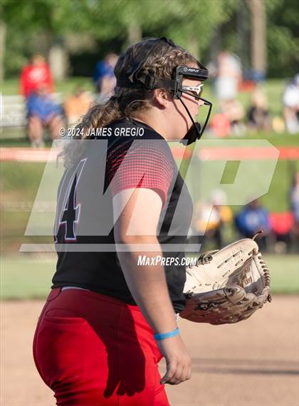 Thumbnail 1 in Elizabeth Forward vs. Hampton (WPIAL 4A Final) photogallery.