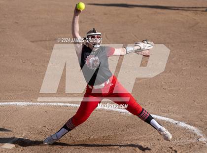 Thumbnail 3 in Elizabeth Forward vs. Hampton (WPIAL 4A Final) photogallery.