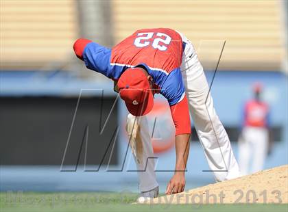 Thumbnail 2 in Serra vs. Mira Costa (CIF-SS D3 Final) photogallery.