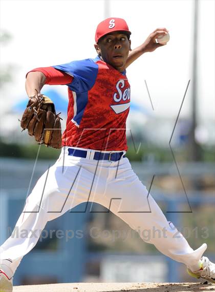 Thumbnail 1 in Serra vs. Mira Costa (CIF-SS D3 Final) photogallery.