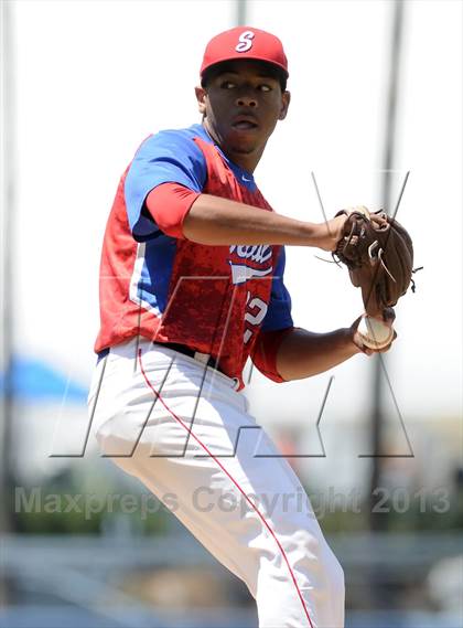 Thumbnail 1 in Serra vs. Mira Costa (CIF-SS D3 Final) photogallery.