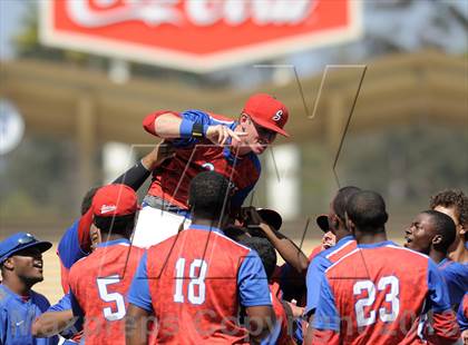 Thumbnail 1 in Serra vs. Mira Costa (CIF-SS D3 Final) photogallery.