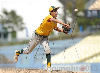 Thumbnail 1 in Serra vs. Mira Costa (CIF-SS D3 Final) photogallery.