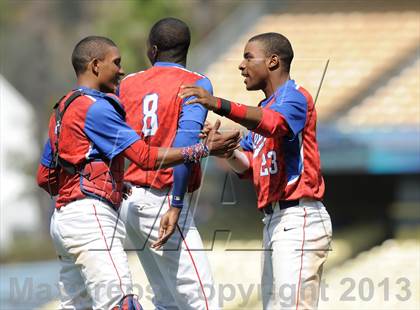 Thumbnail 2 in Serra vs. Mira Costa (CIF-SS D3 Final) photogallery.