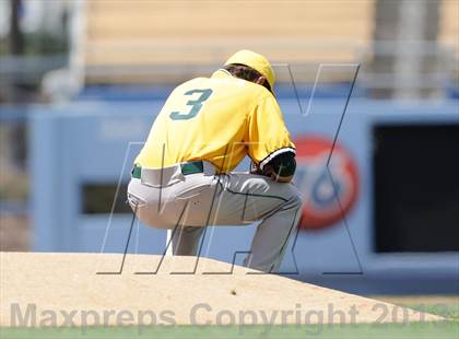 Thumbnail 1 in Serra vs. Mira Costa (CIF-SS D3 Final) photogallery.