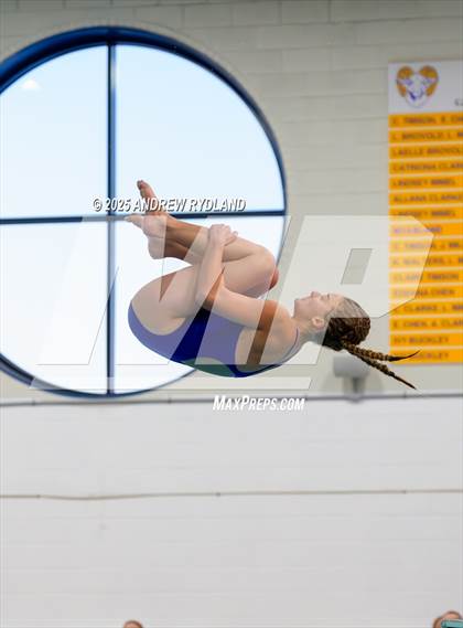 Thumbnail 1 in Discovery Canyon @ Rampart photogallery.