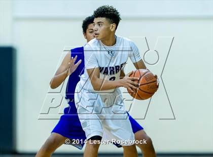 Thumbnail 2 in MacArthur vs Warren A photogallery.