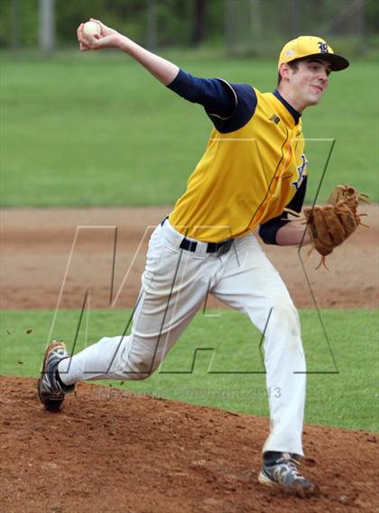 Thumbnail 3 in Riverdale Baptist vs. DeMatha photogallery.