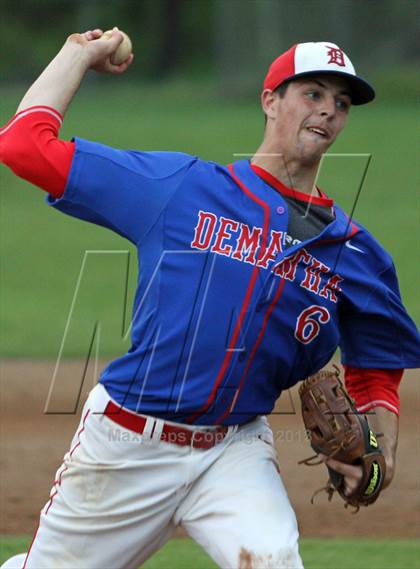 Thumbnail 2 in Riverdale Baptist vs. DeMatha photogallery.