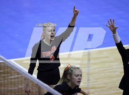 Thumbnail 1 in Holyoke vs. Wiggins (CHSAA 2A Final Four) photogallery.