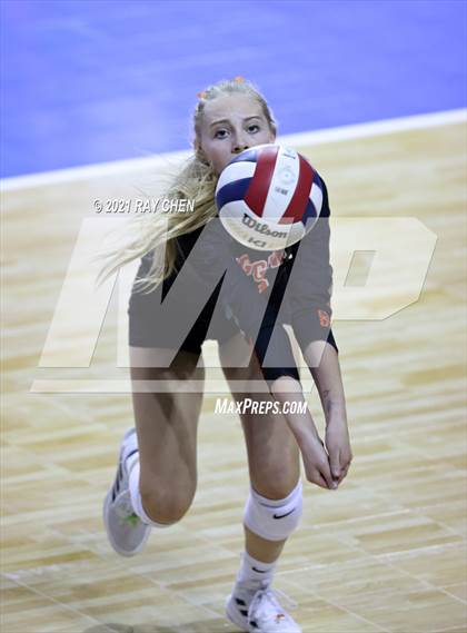 Thumbnail 3 in Holyoke vs. Wiggins (CHSAA 2A Final Four) photogallery.
