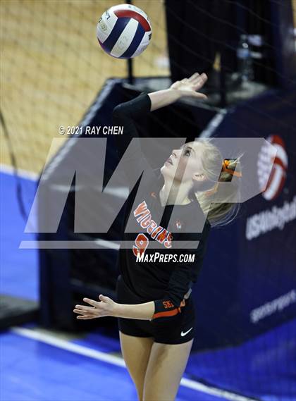 Thumbnail 2 in Holyoke vs. Wiggins (CHSAA 2A Final Four) photogallery.