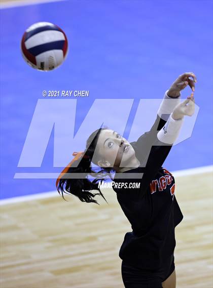 Thumbnail 3 in Holyoke vs. Wiggins (CHSAA 2A Final Four) photogallery.