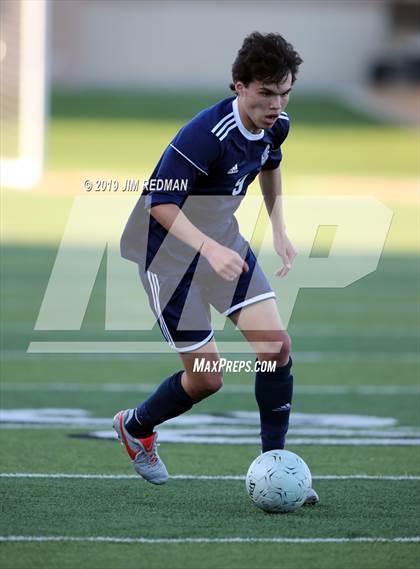 Thumbnail 3 in Flower Mound vs. Lee (UIL 6A Final) photogallery.