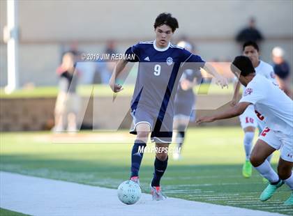 Thumbnail 1 in Flower Mound vs. Lee (UIL 6A Final) photogallery.