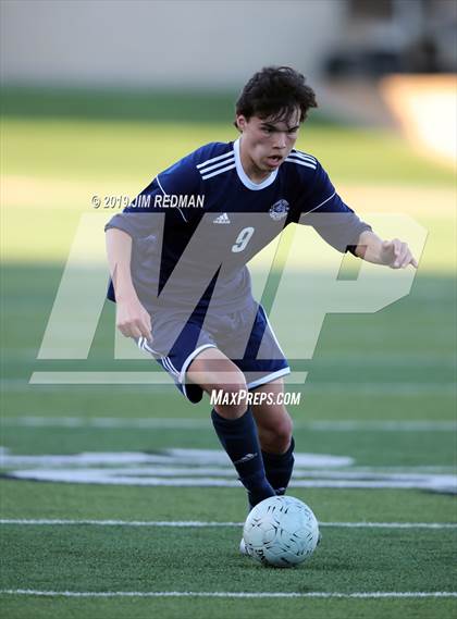 Thumbnail 2 in Flower Mound vs. Lee (UIL 6A Final) photogallery.