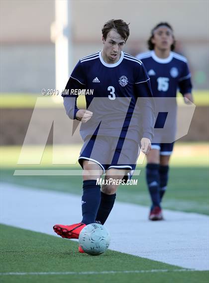 Thumbnail 1 in Flower Mound vs. Lee (UIL 6A Final) photogallery.