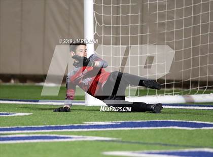 Thumbnail 3 in Flower Mound vs. Lee (UIL 6A Final) photogallery.