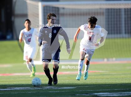 Thumbnail 2 in Flower Mound vs. Lee (UIL 6A Final) photogallery.