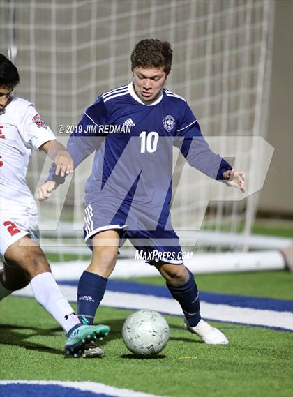 Thumbnail 1 in Flower Mound vs. Lee (UIL 6A Final) photogallery.