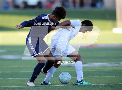 Thumbnail 2 in Flower Mound vs. Lee (UIL 6A Final) photogallery.