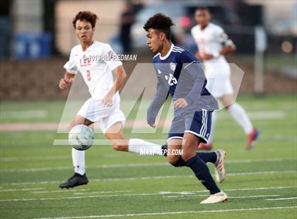 Thumbnail 2 in Flower Mound vs. Lee (UIL 6A Final) photogallery.