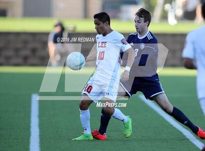 Thumbnail 1 in Flower Mound vs. Lee (UIL 6A Final) photogallery.