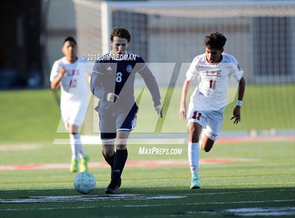 Thumbnail 3 in Flower Mound vs. Lee (UIL 6A Final) photogallery.