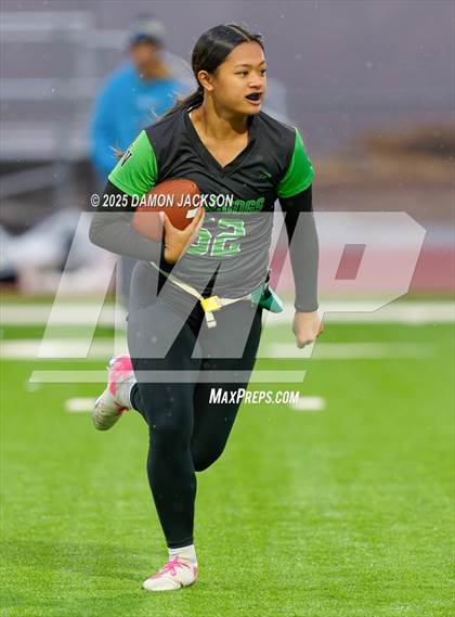 Thumbnail 3 in Pinecrest Academy Sloan Canyon vs Virgin Valley (NIAA 3A Semifinal) photogallery.