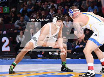 Thumbnail 2 in CIF State Boys Wrestling Championships (182-120 Finals) photogallery.