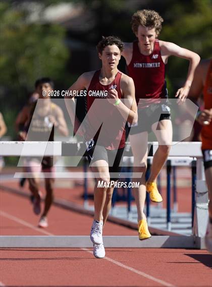 Thumbnail 2 in Twilight Invitational 2000m Steeplechase (SRJC) photogallery.